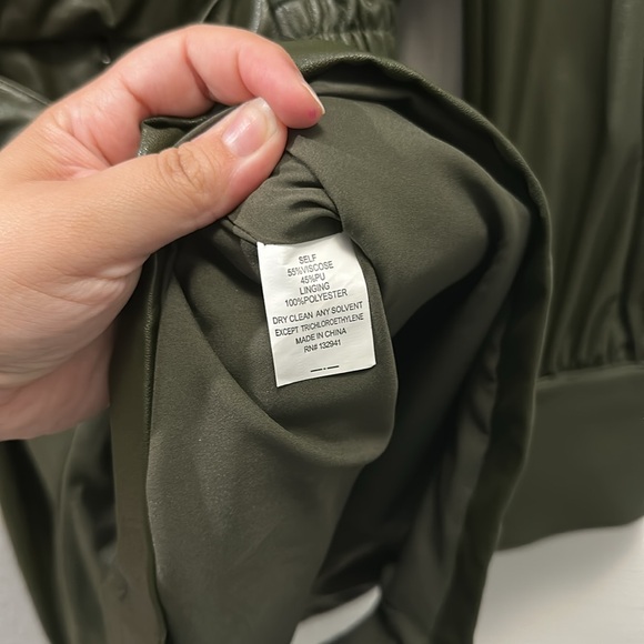 Amanda Uprichard Faux leather olive green romper with tie belt size medium - Picture 6 of 6